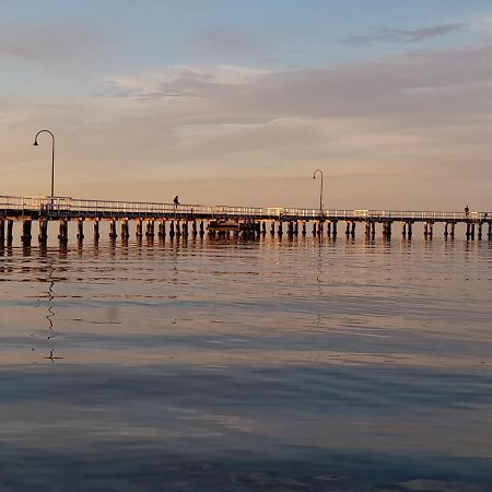 Beautiful Apartment 100Mts Near The Beach In Port Melbourne Exteriör bild