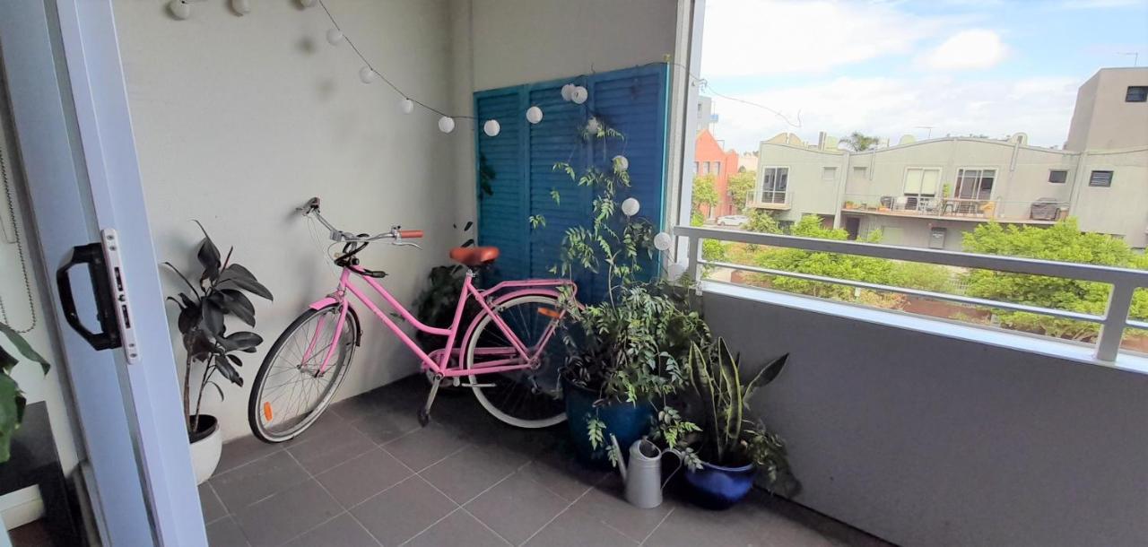 Beautiful Apartment 100Mts Near The Beach In Port Melbourne Exteriör bild