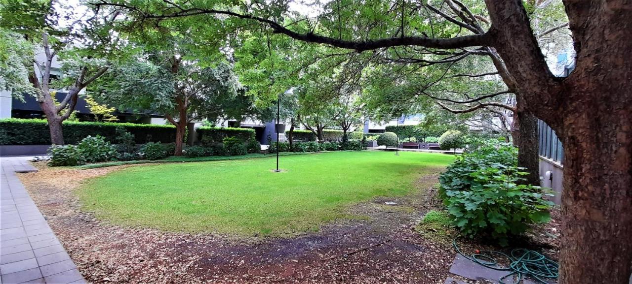 Beautiful Apartment 100Mts Near The Beach In Port Melbourne Exteriör bild