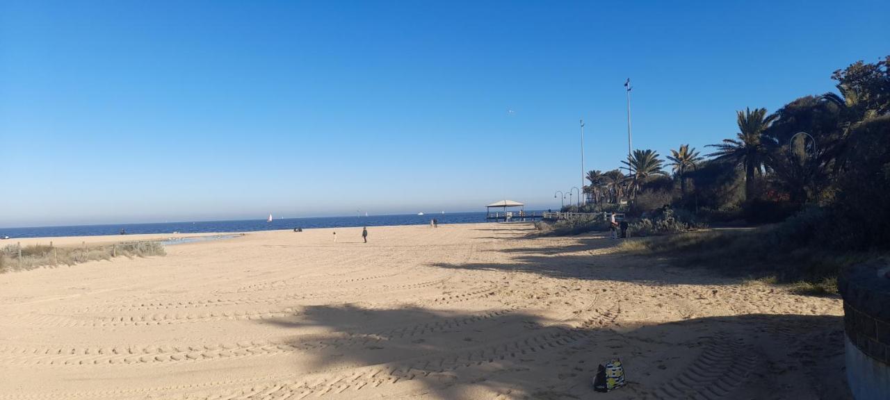 Beautiful Apartment 100Mts Near The Beach In Port Melbourne Exteriör bild