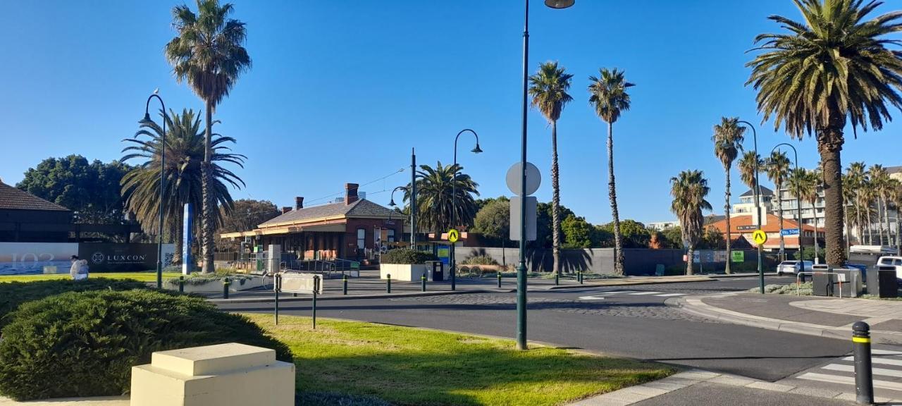 Beautiful Apartment 100Mts Near The Beach In Port Melbourne Exteriör bild